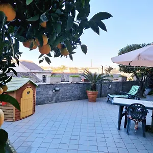 Appartamento Fuga A, Napoli